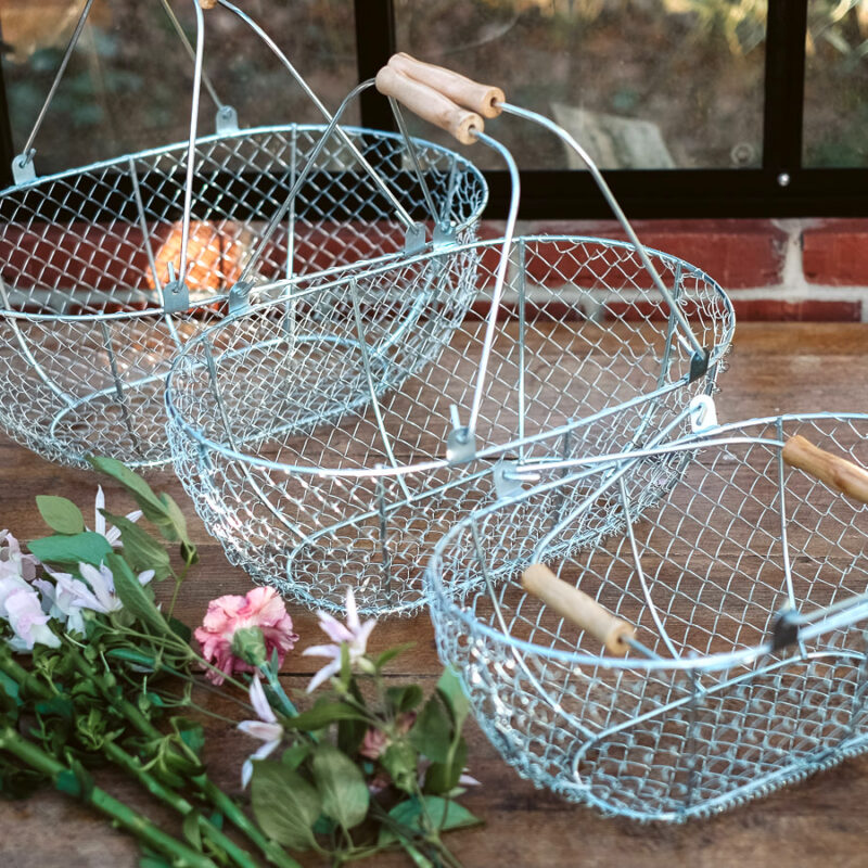 Woven wire harvesting basket - Image 2