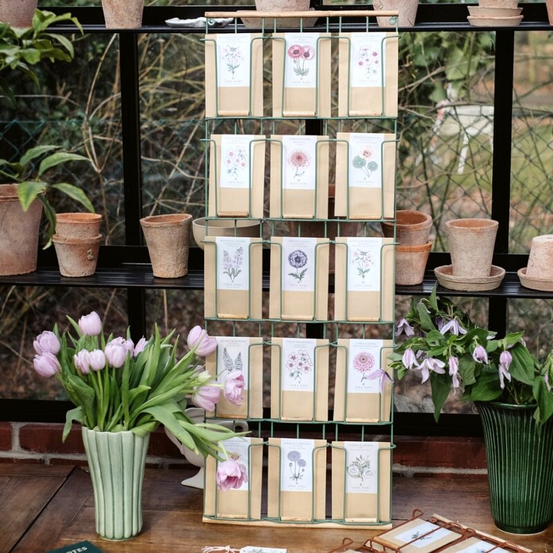 Iron rack for seeds